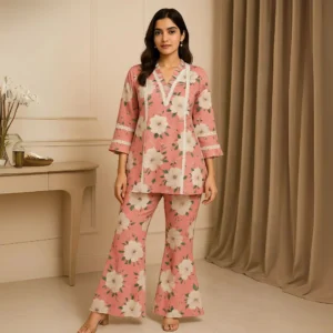 Elegant Summer Blossom Cord-Set